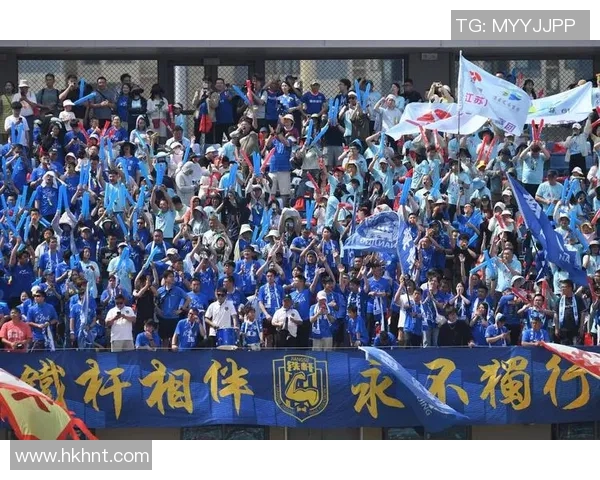 南京排球队意识对比分析：战术思维与团队协作的深度探讨