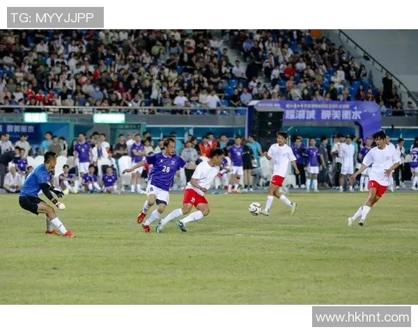 香港足球明星球队的辉煌历程与未来展望:从草根到国际舞台的蜕变之路 香港足球明星球队的辉煌历程与未来展望:从草根到国际舞台的蜕变之路