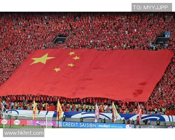 足球明星击掌瞬间回顾与精彩时刻分享让我们一起感受激情与荣耀